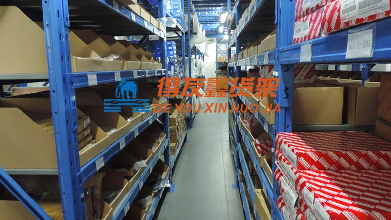 刹车盘作为汽车制动系统的重要组成部分，其磨损主要受以下因素影响：